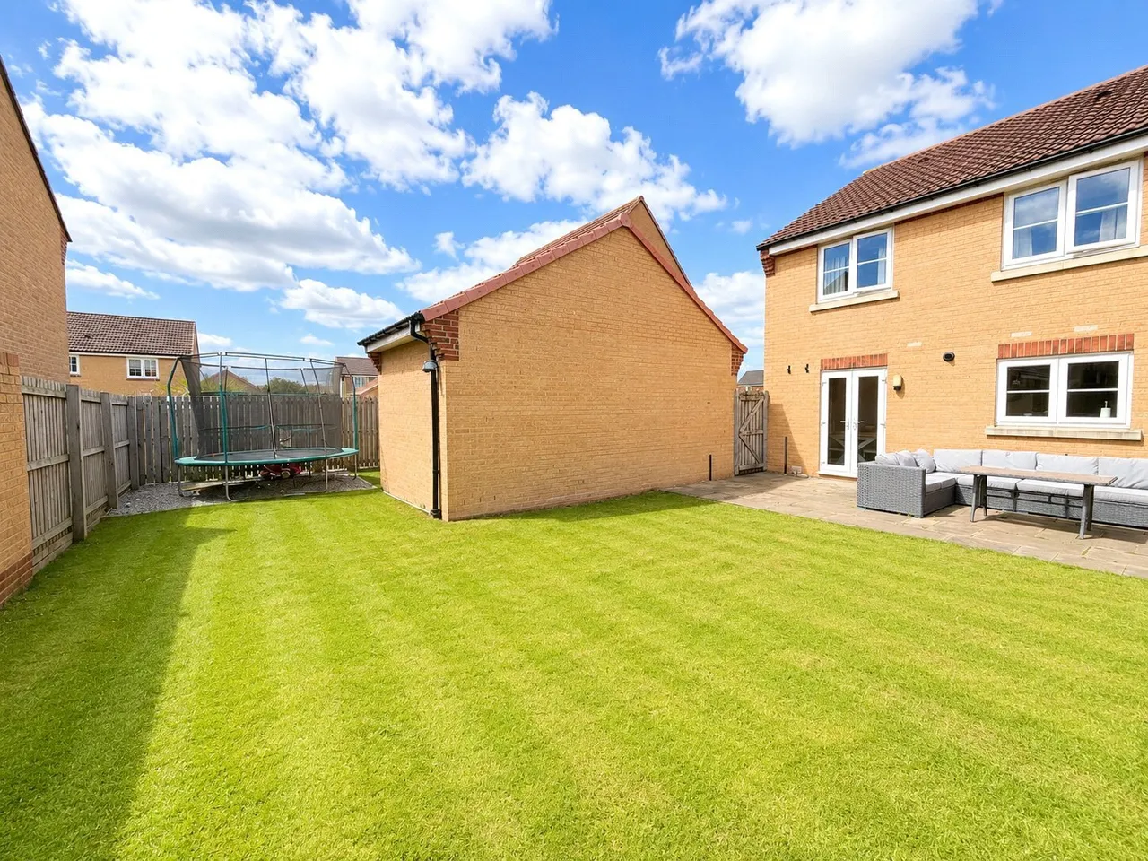 Portland Road, Brompton, Northallerton, North Yorkshire, DL6, photo 3