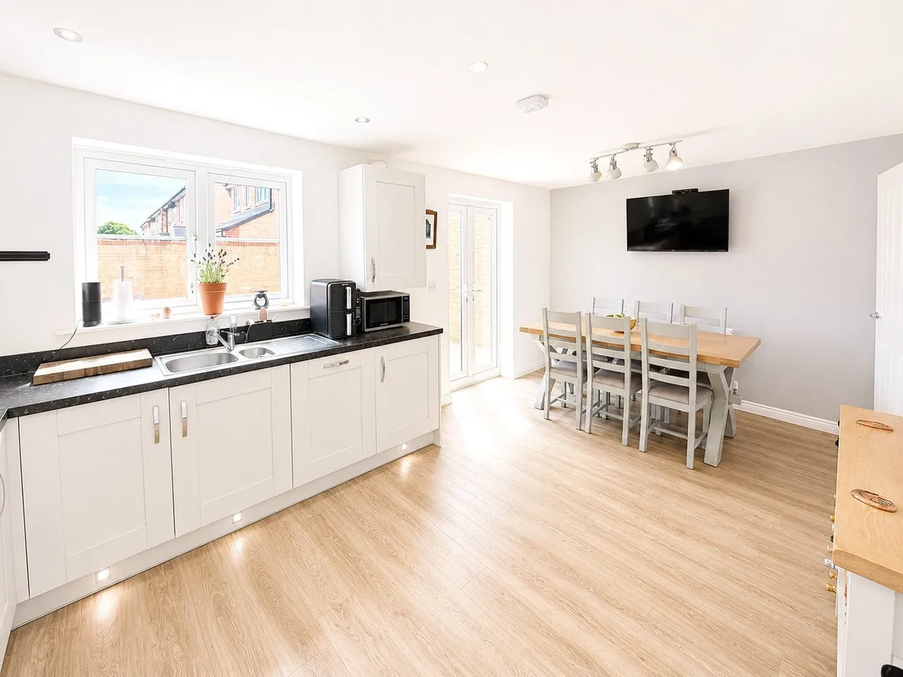 Portland Road, Brompton, Northallerton, North Yorkshire, DL6, photo 7