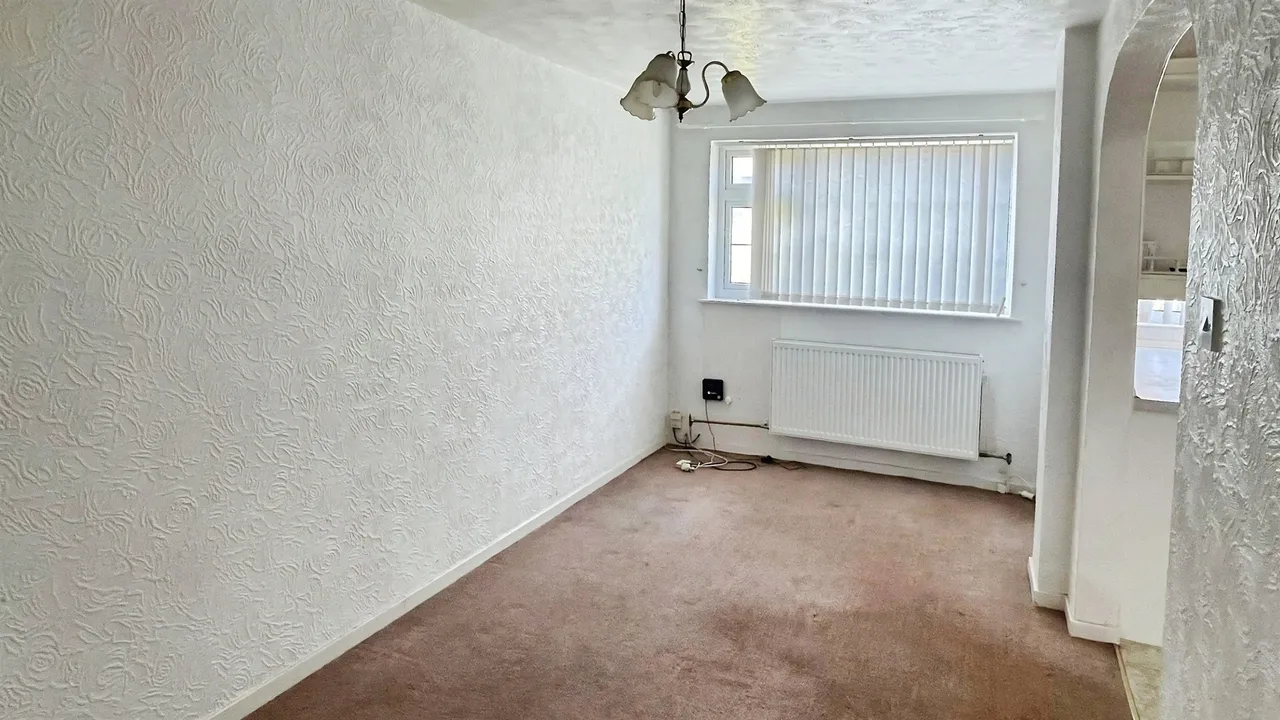 St. Marys Close, Peterborough, PE1, photo 3