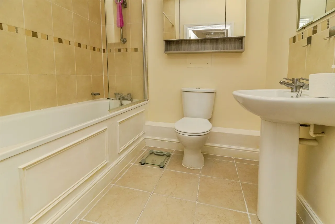 Newton Road, Bletchley, MK3, photo 9