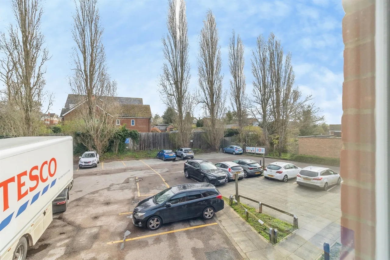 Newton Road, Bletchley, MK3, photo 13