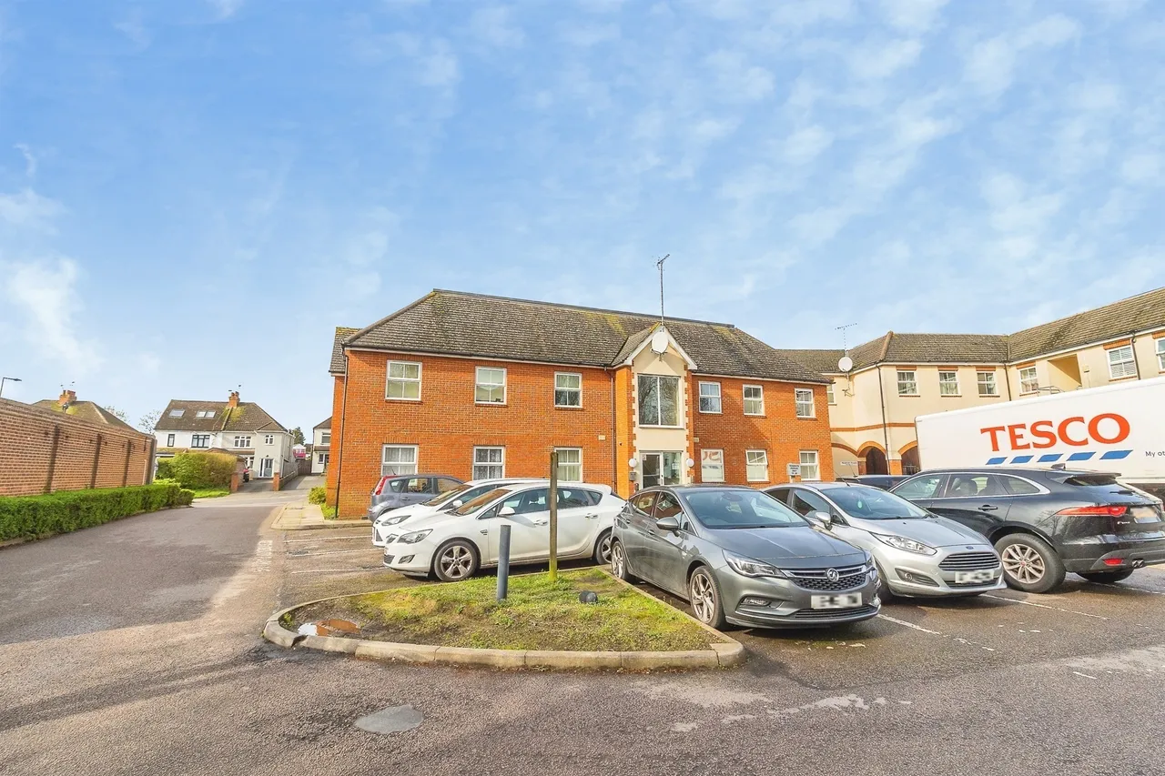 Newton Road, Bletchley, MK3, photo 14