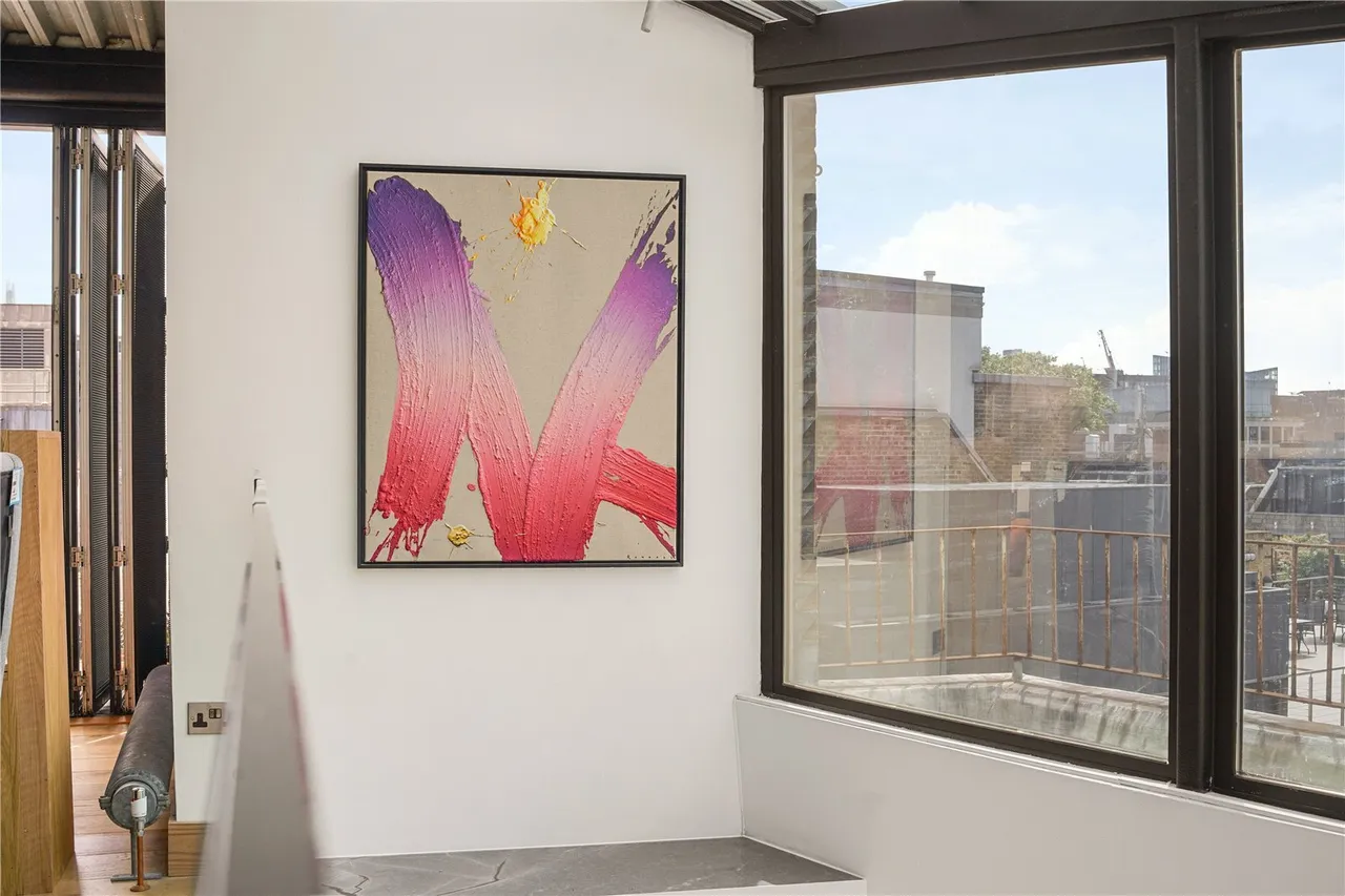 Clerkenwell Road, London, EC1M, photo 10