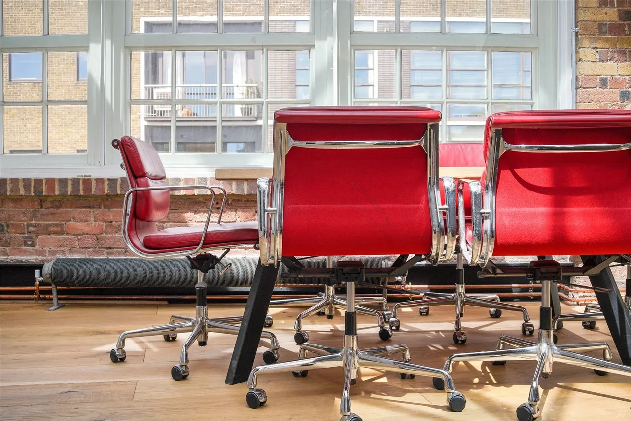 Clerkenwell Road, London, EC1M, photo 11