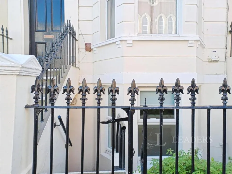 Ceylon Place, Eastbourne, BN21, photo 16