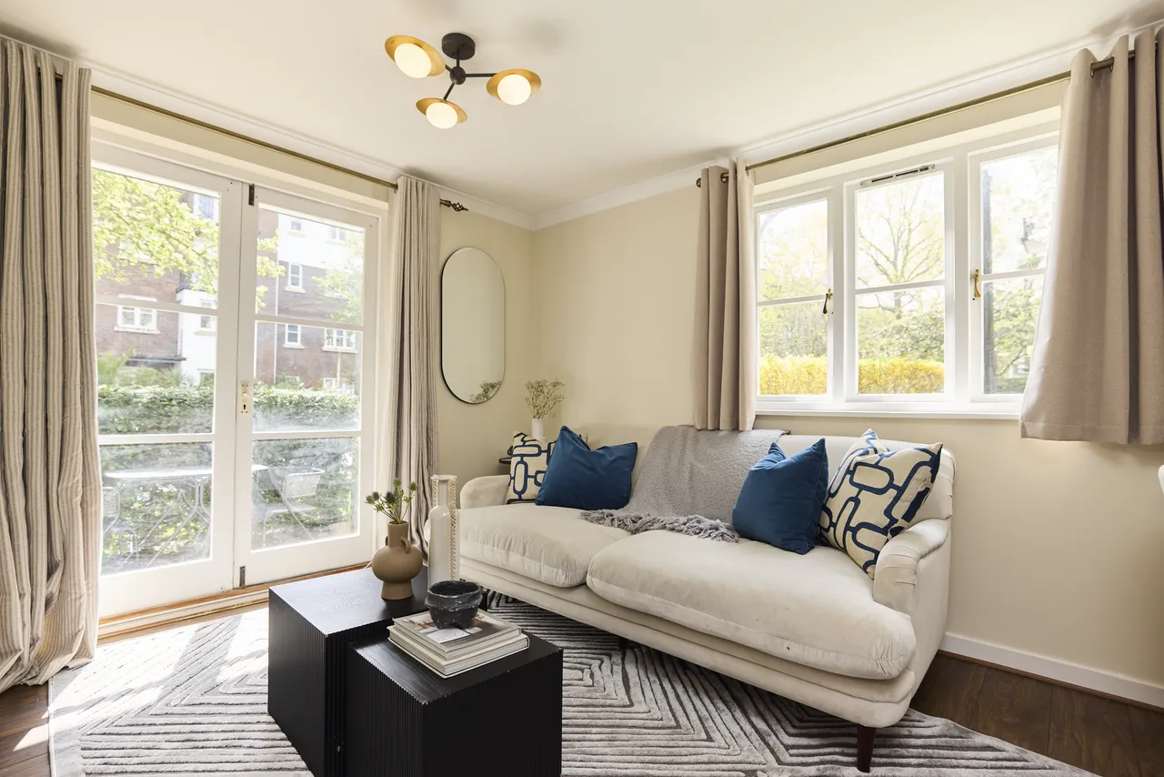 Brompton Park Crescent, London, SW6, photo 2