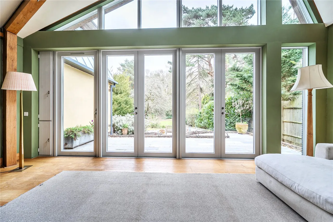 Whinwhistle Road, East Wellow, Romsey, Hampshire, SO51 6BH, photo 10