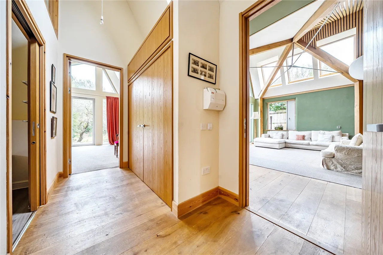 Whinwhistle Road, East Wellow, Romsey, Hampshire, SO51 6BH, photo 8