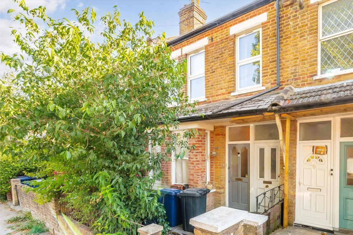 2 bed property for sale, Grosvenor Road, W7