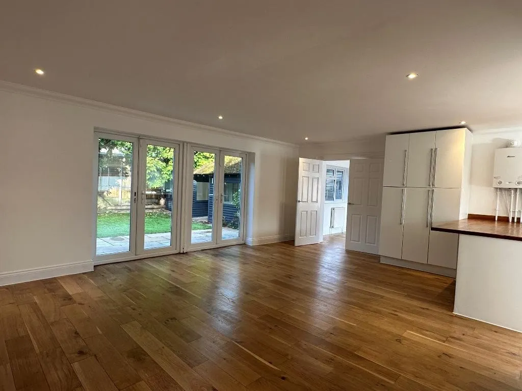 Chapel Road, Warlingham, photo 5