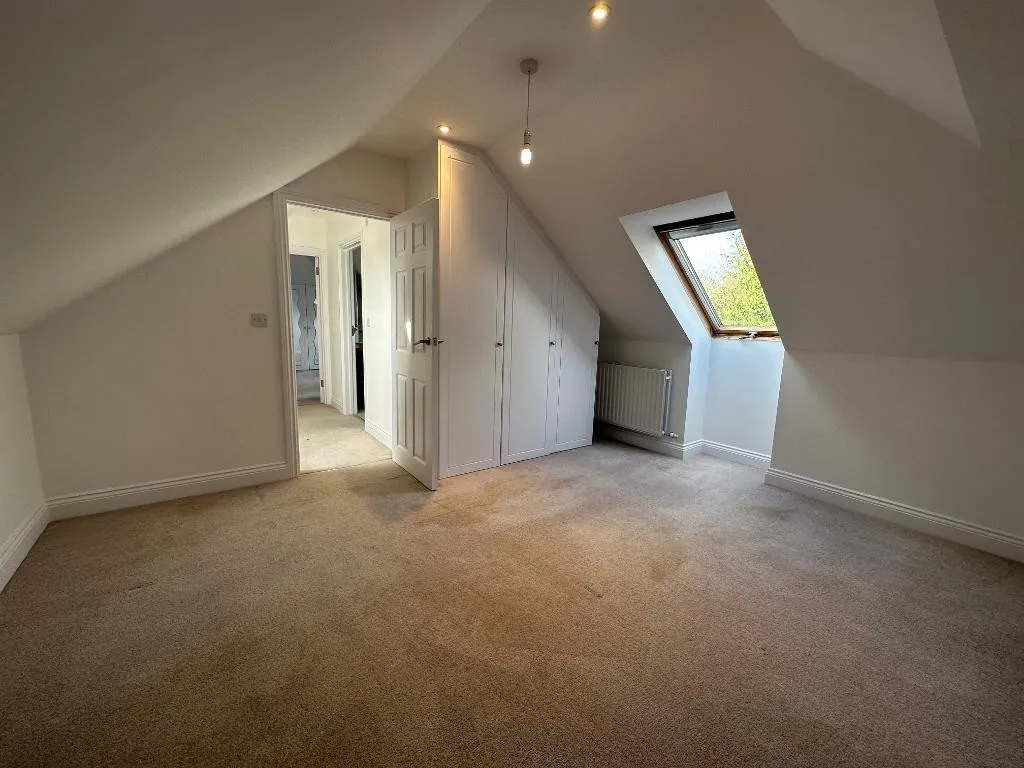 Chapel Road, Warlingham, photo 11