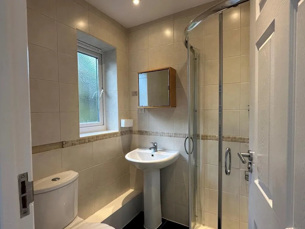 Chapel Road, Warlingham, photo 3