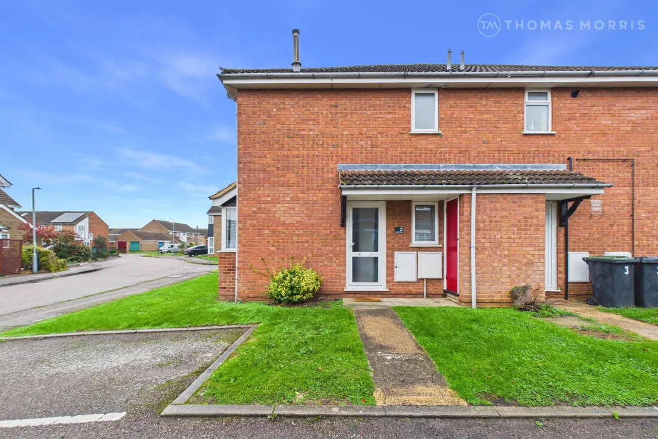 1 bed house for sale, Avocet Close, Biggleswade, SG18