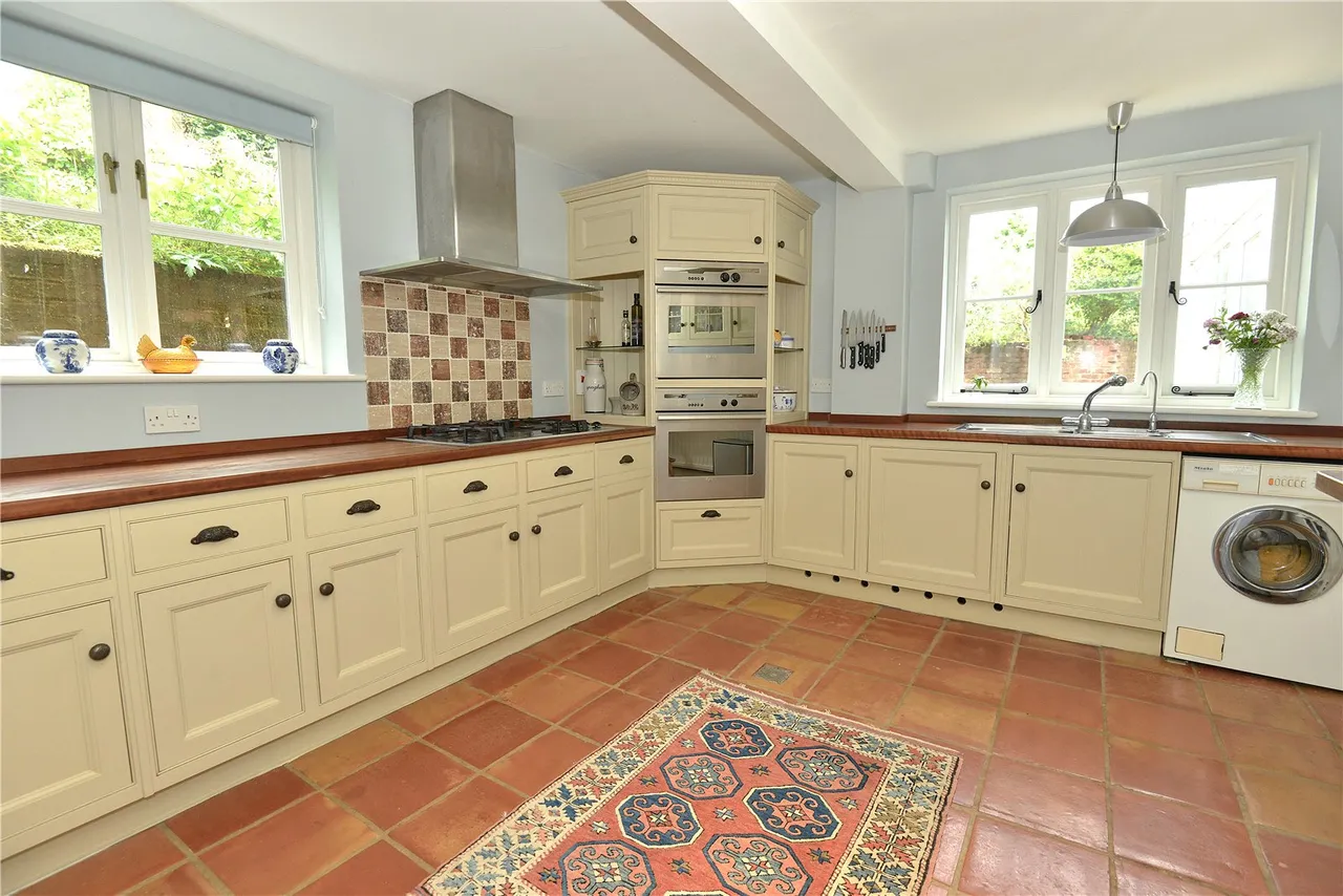 Marl Lane, Fordingbridge, Hampshire, SP6 1JR, photo 7