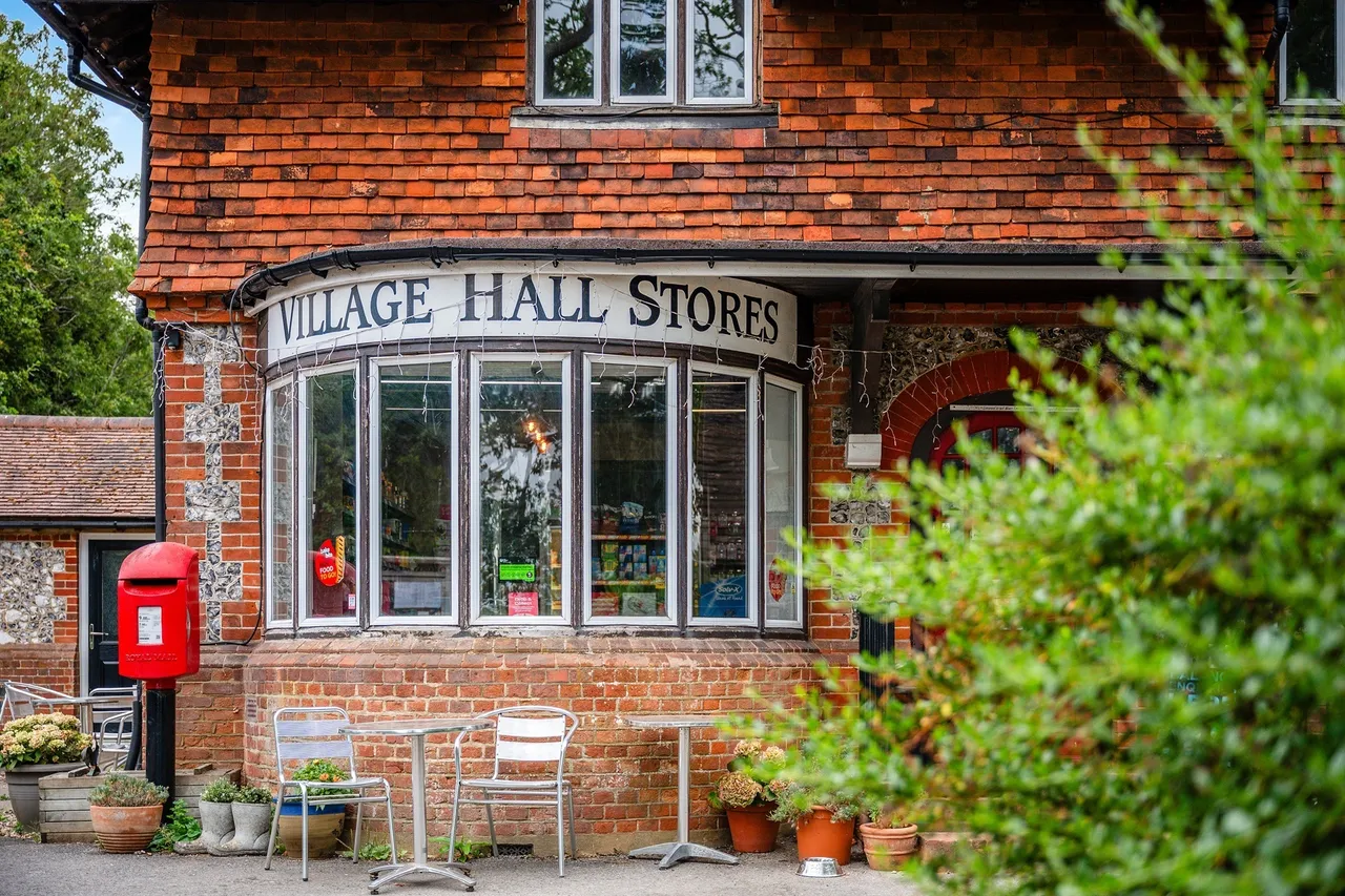 Headley Chase, Epsom, KT18, photo 19