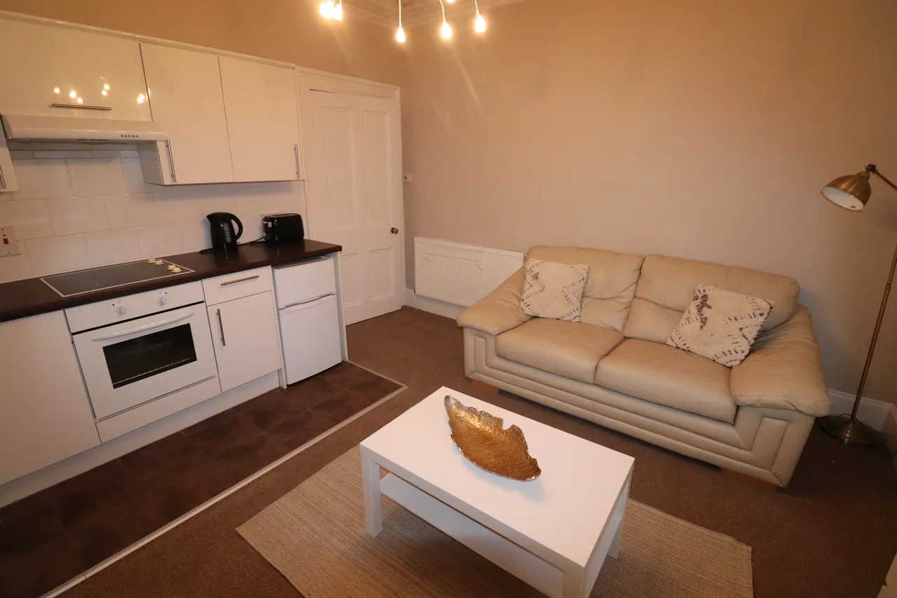Skene Street, First Floor Right, AB10, photo 4