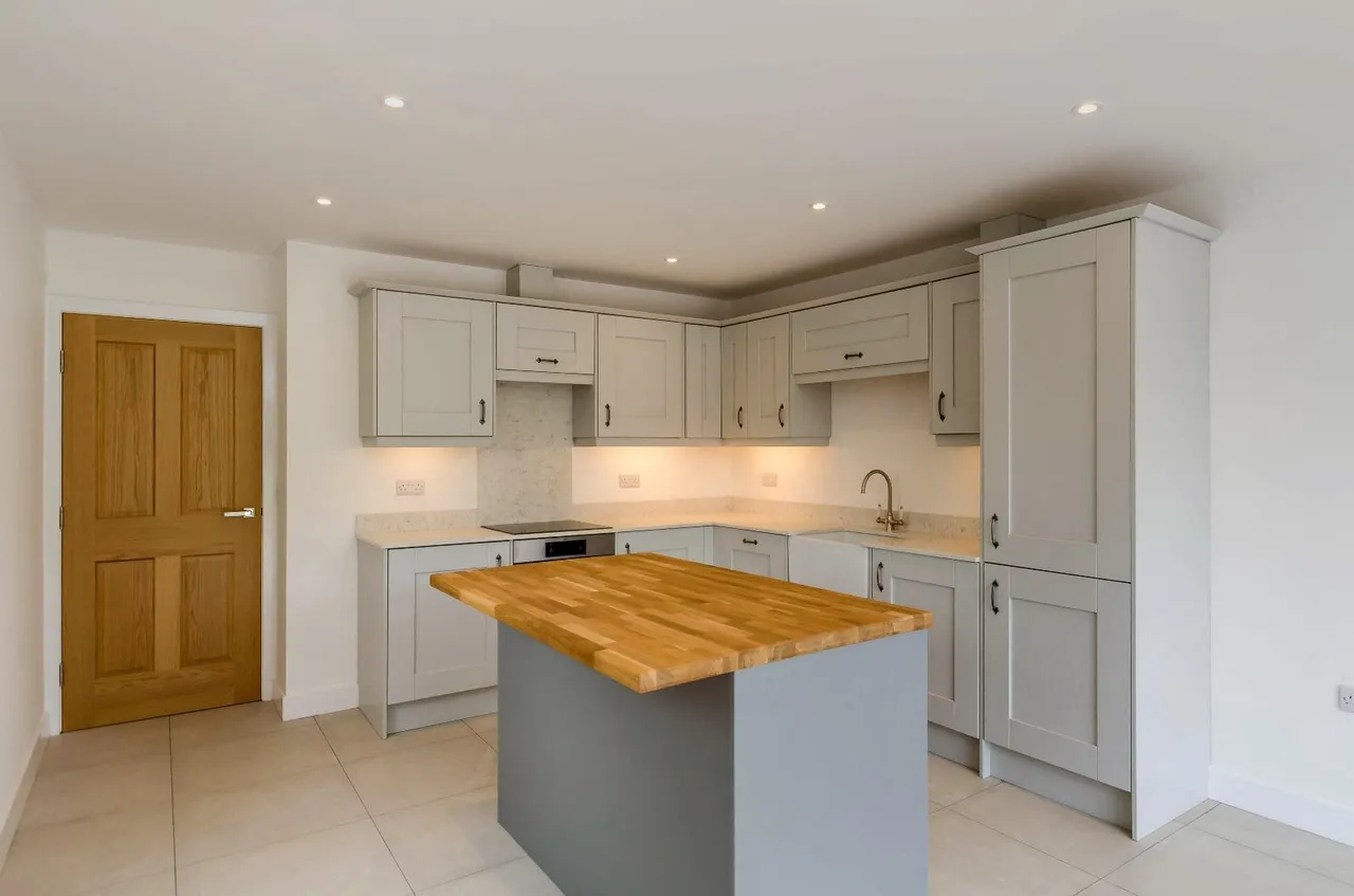 Pool Lane, Nun Monkton, YO26, photo 4