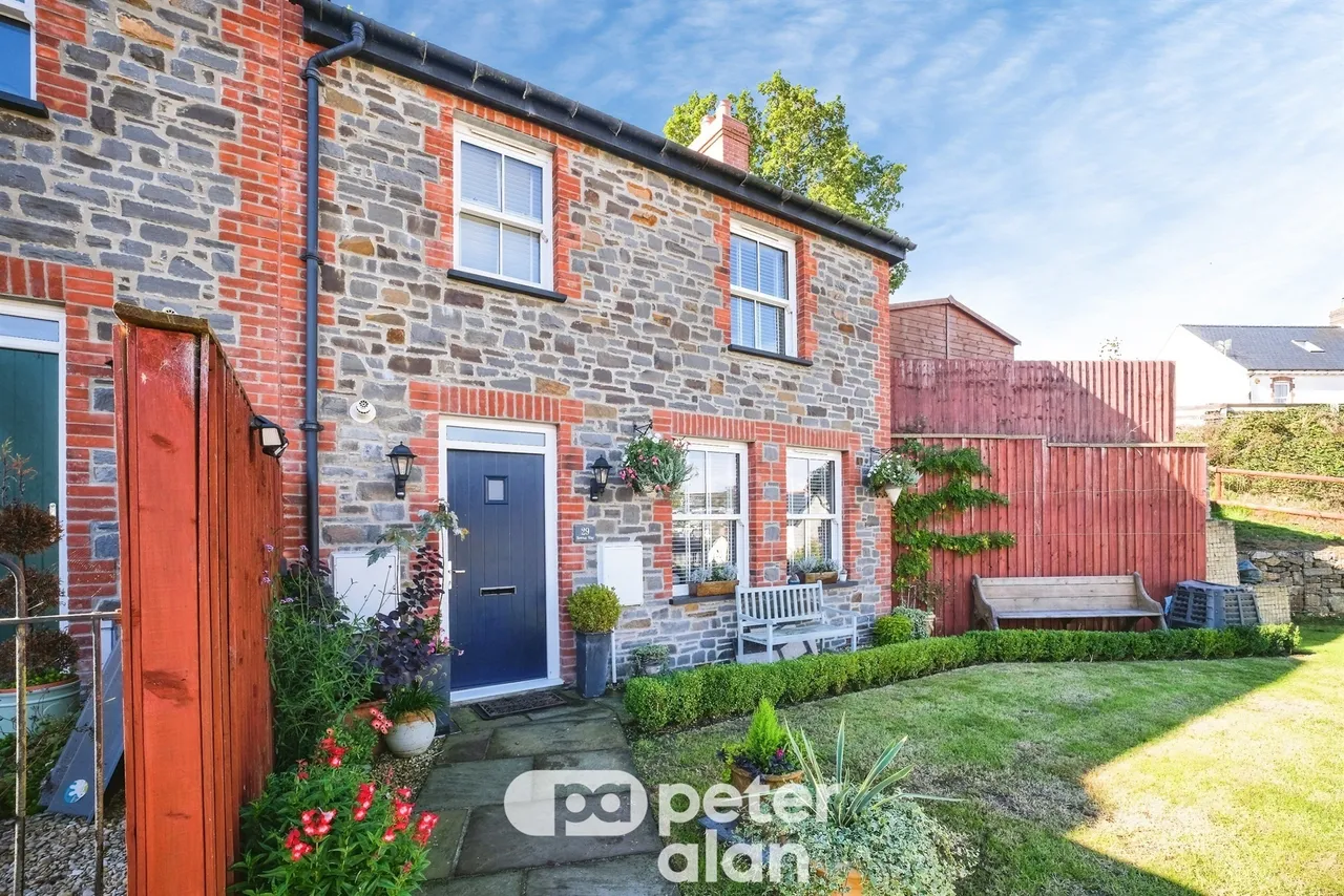 Rowan Way, Pontypool, NP4, photo 2