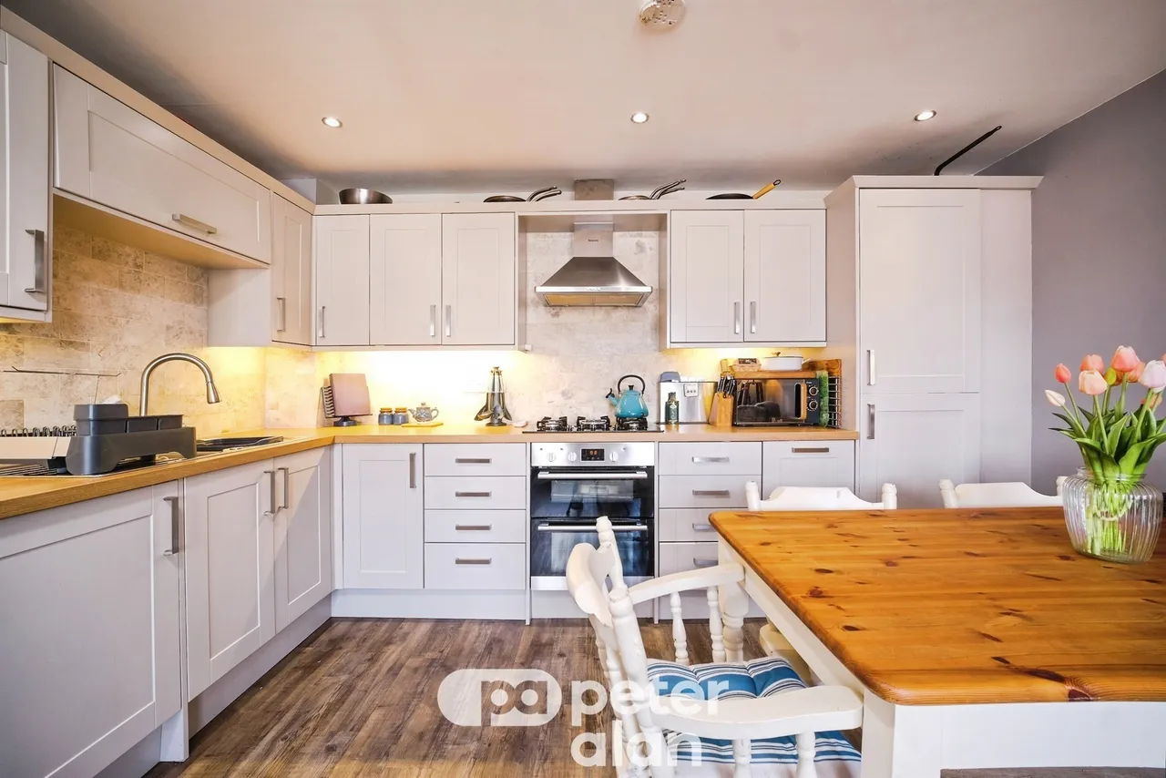 Rowan Way, Pontypool, NP4, photo 9