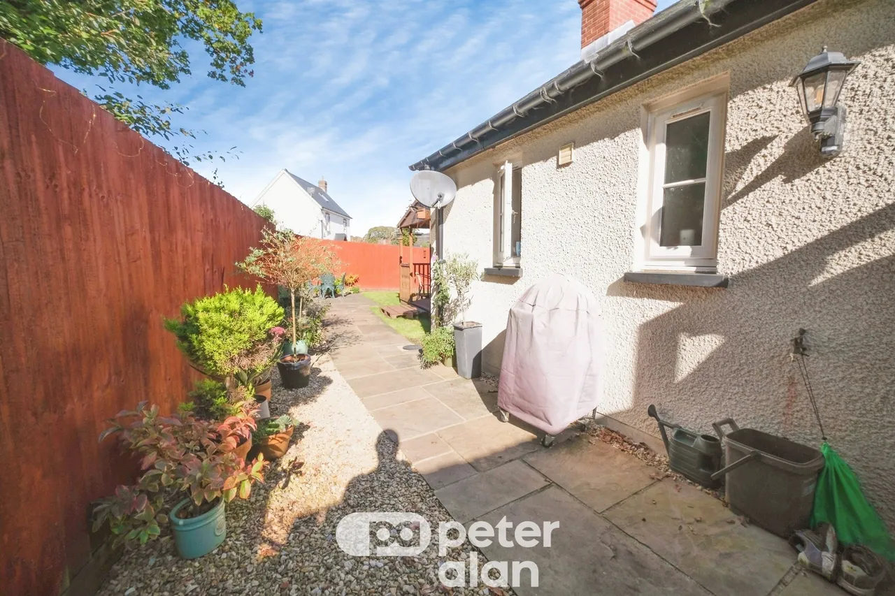 Rowan Way, Pontypool, NP4, photo 18
