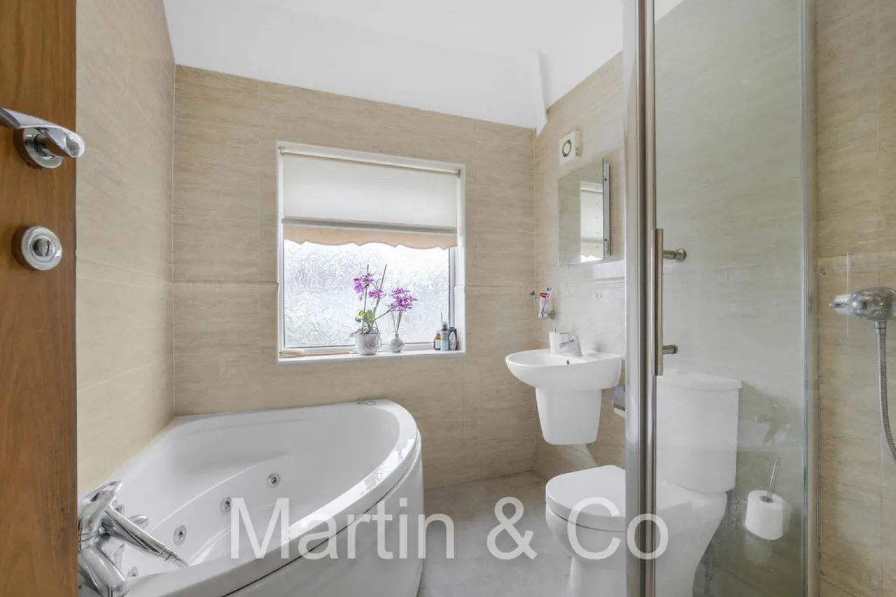 Ash Road, Sutton, Cheam, SM3, photo 6