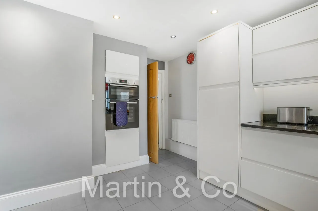Ash Road, Sutton, Cheam, SM3, photo 8