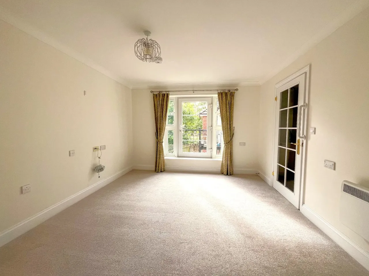 Silver Street, Nailsea, BS48, photo 2