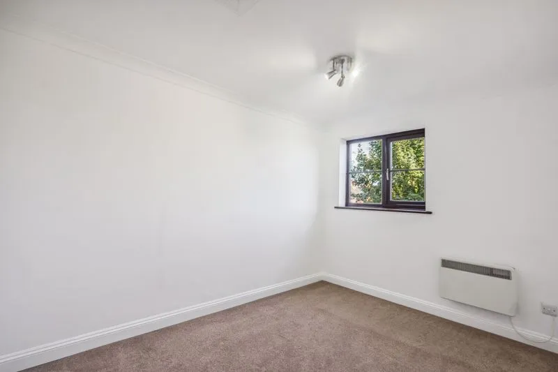 Station Road, Bourne End SL8 5RJ, photo 5