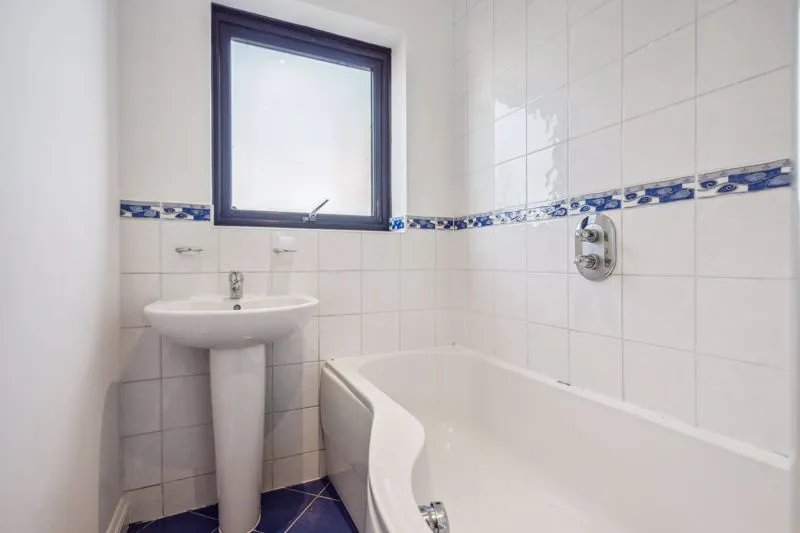 Station Road, Bourne End SL8 5RJ, photo 6
