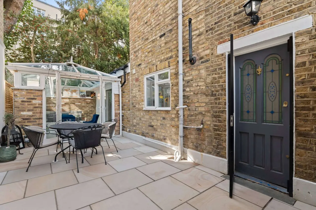 Alderbrook Road, London, SW12, photo 9