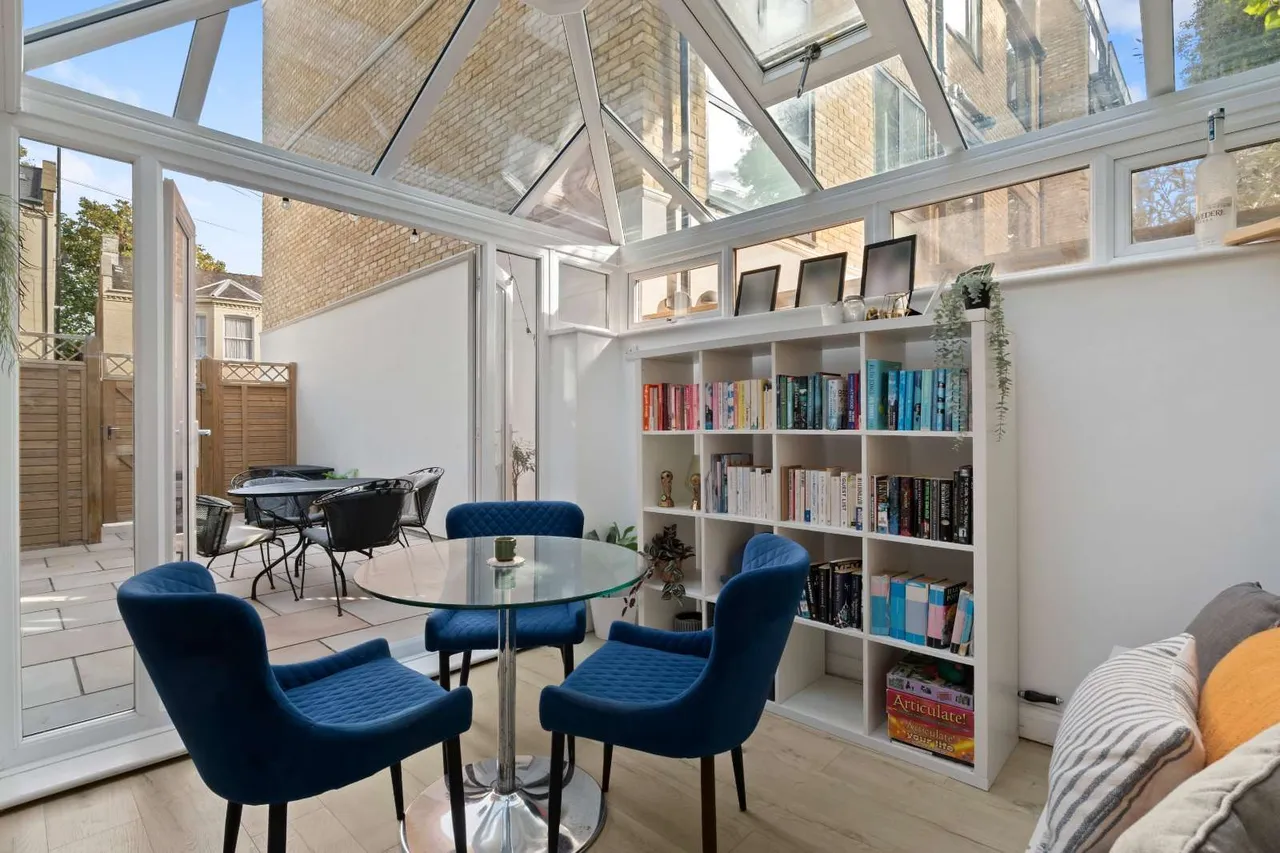 Alderbrook Road, London, SW12, photo 7