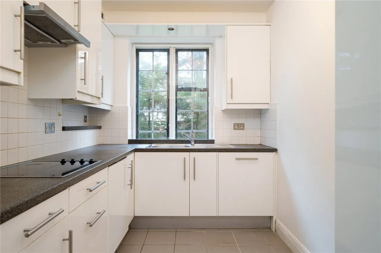 Bede House, Manor Fields, SW15, photo 12
