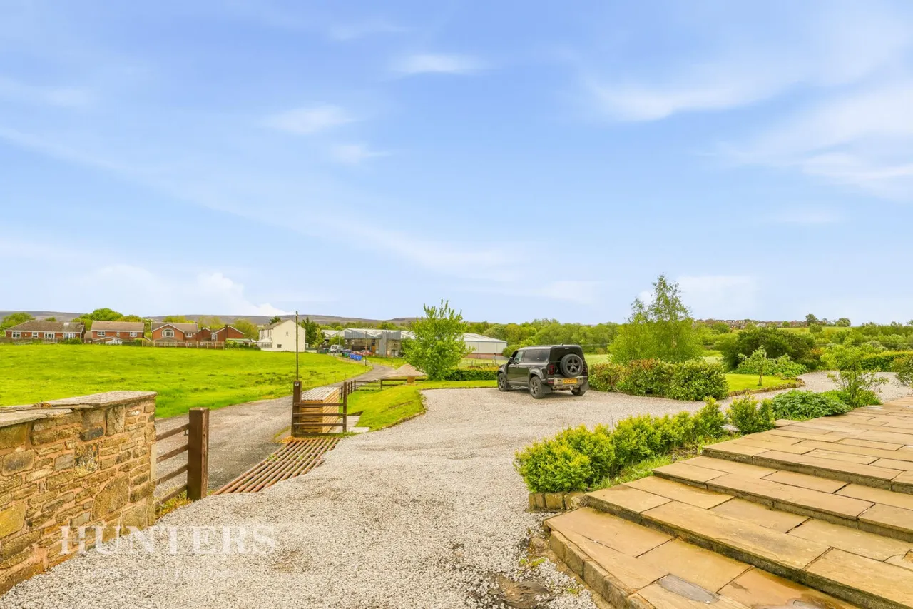 Eafield Barn, Smithy Bridge, OL15, photo 24