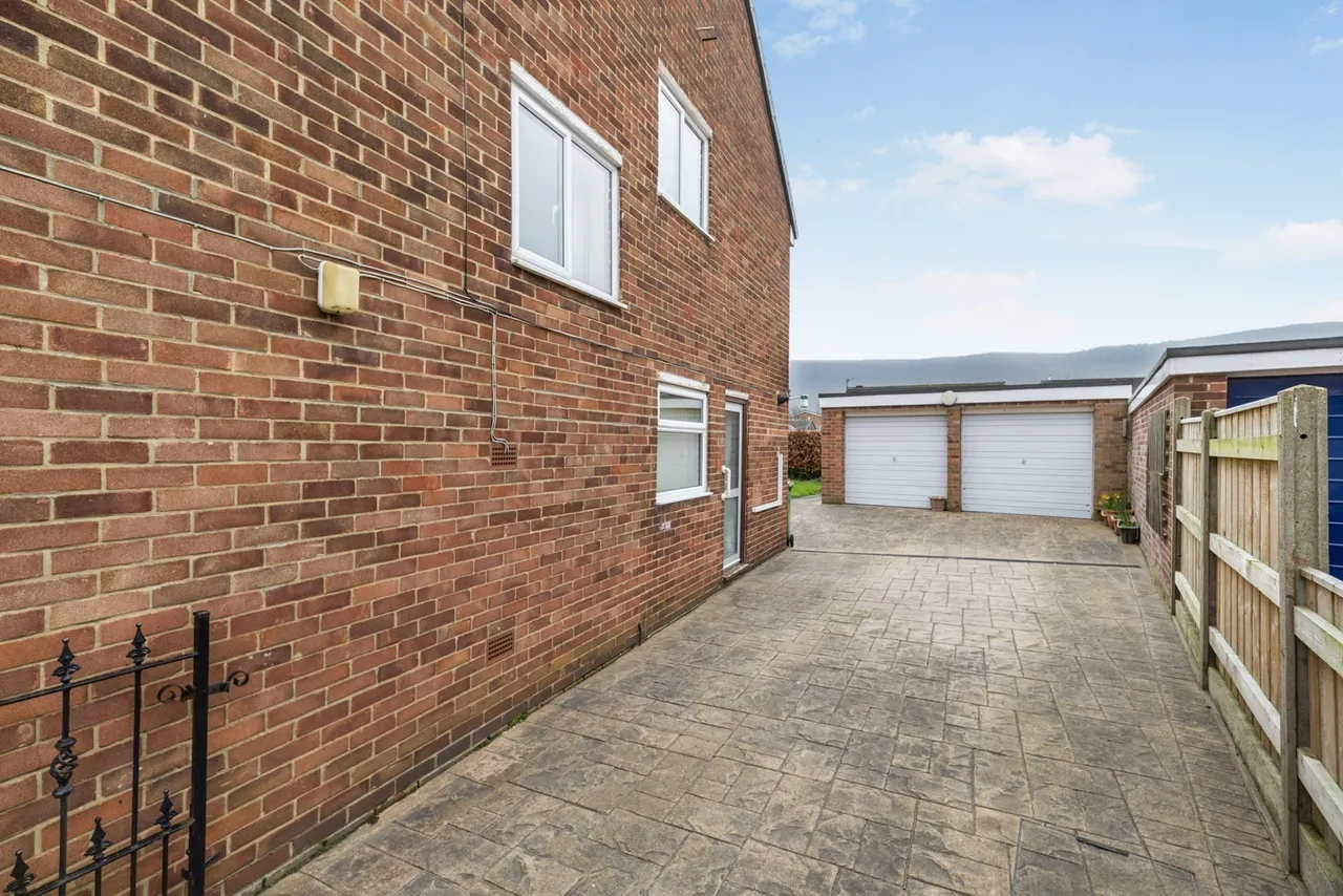 Grafton Close, Guisborough, North Yorkshire, TS14, photo 15