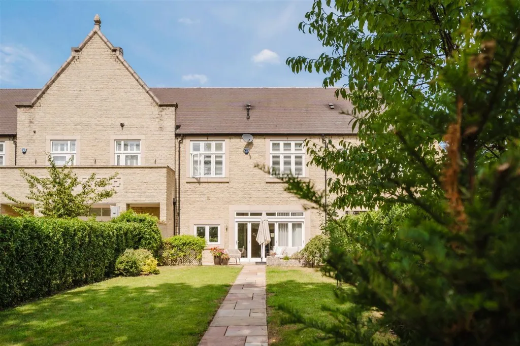 Manor Gardens, Haseley Manor, photo 2