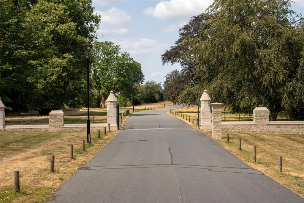 Manor Gardens, Haseley Manor, photo 27