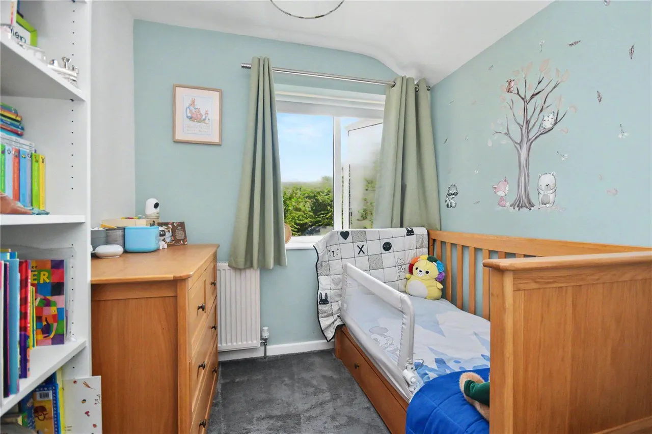 Gibson Lane, Kippax, LS25, photo 11