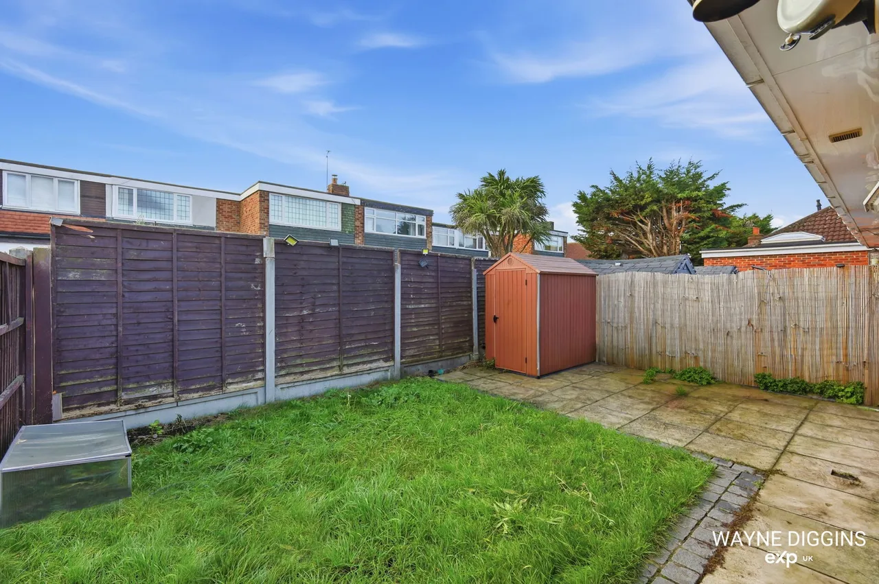 Dollant Avenue, Canvey Island, SS8, photo 12