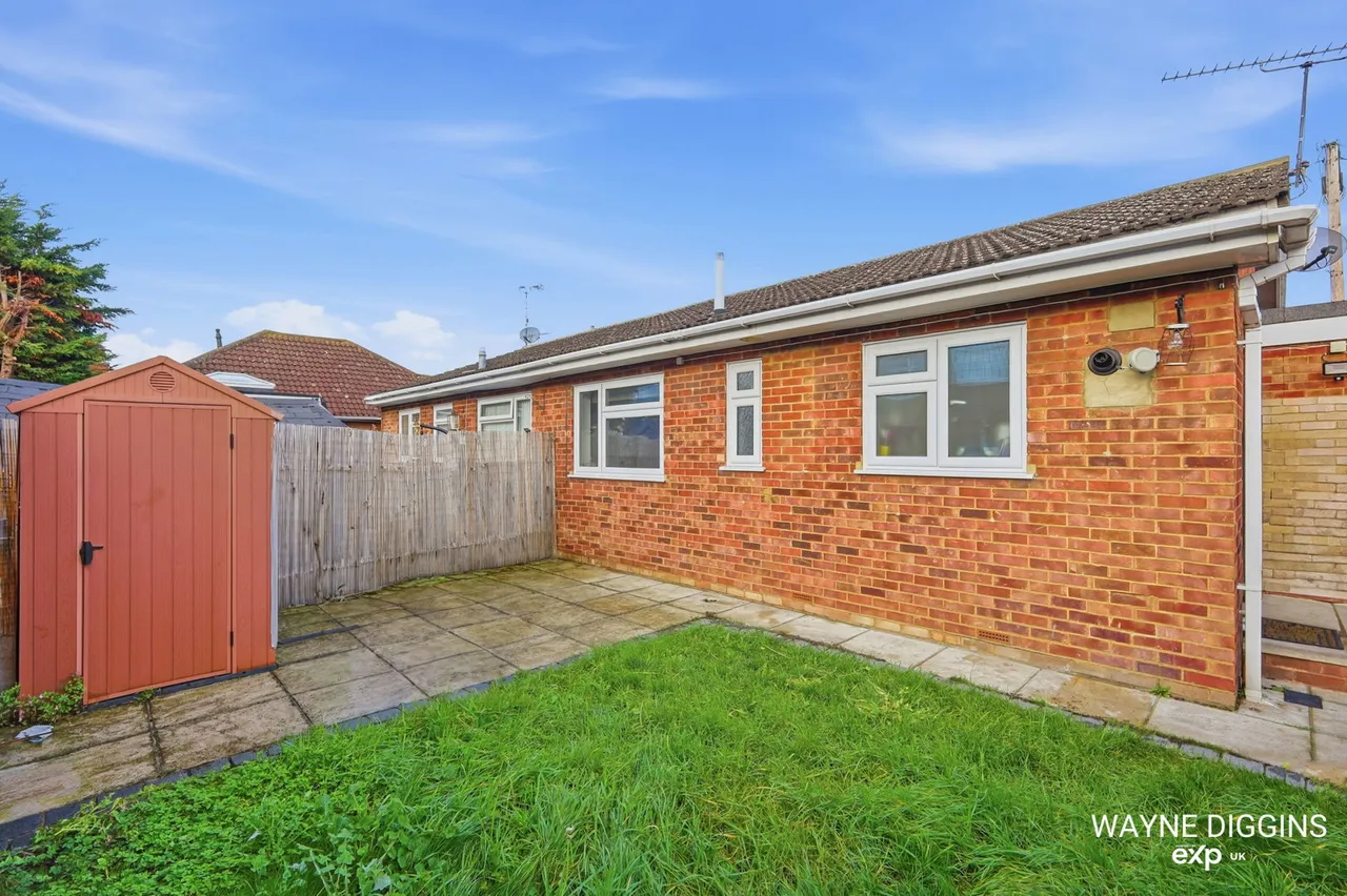 Dollant Avenue, Canvey Island, SS8, photo 13