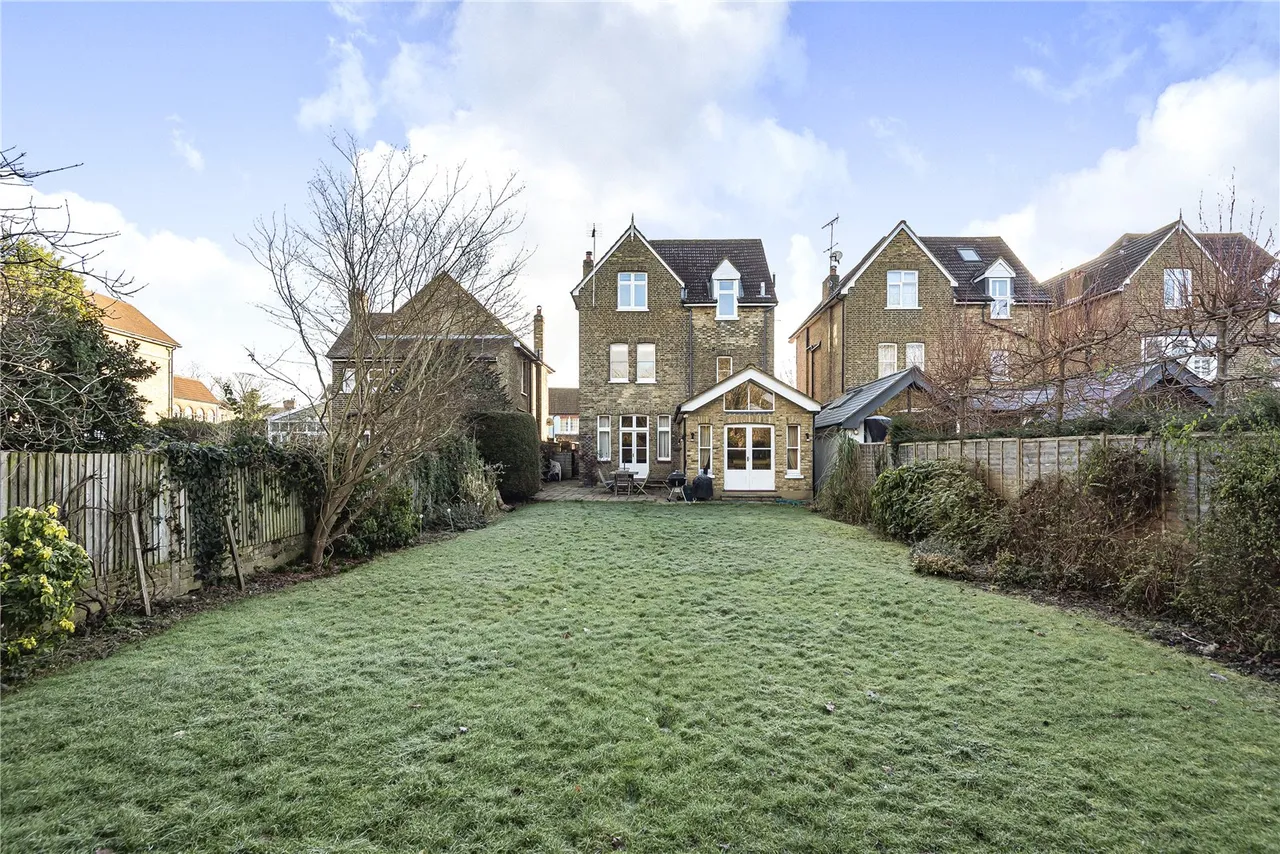 Wellington Road, Hampton Hill, London, TW12 1JY, photo 13
