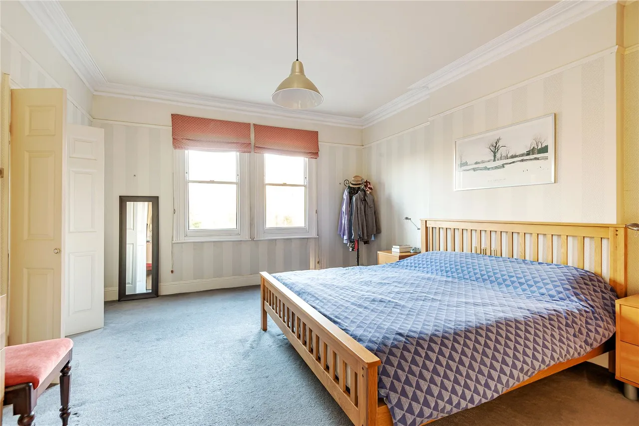 Wellington Road, Hampton Hill, London, TW12 1JY, photo 8