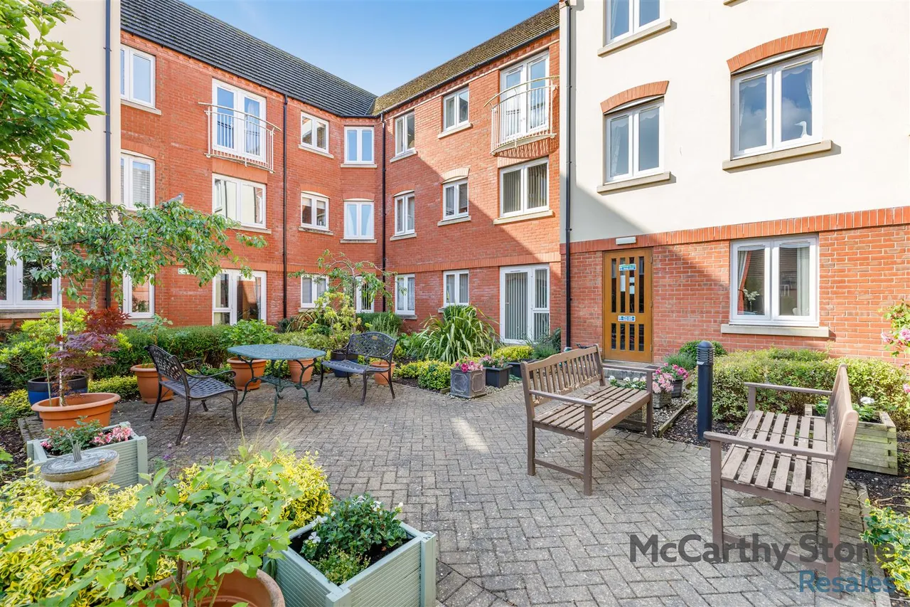 Stafford Street, Newport, TF10, photo 16