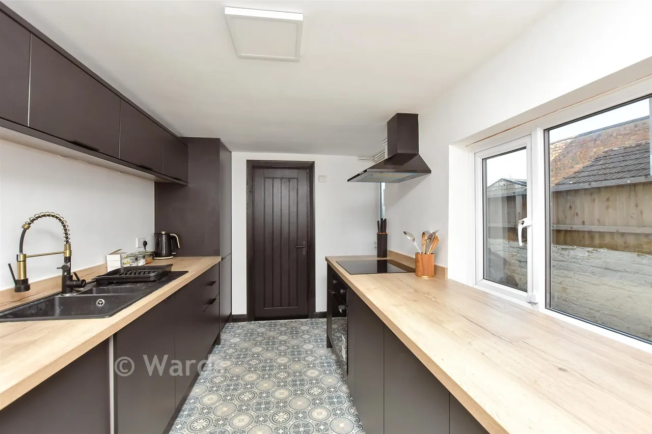 Byron Road, Gillingham, ME7, photo 3