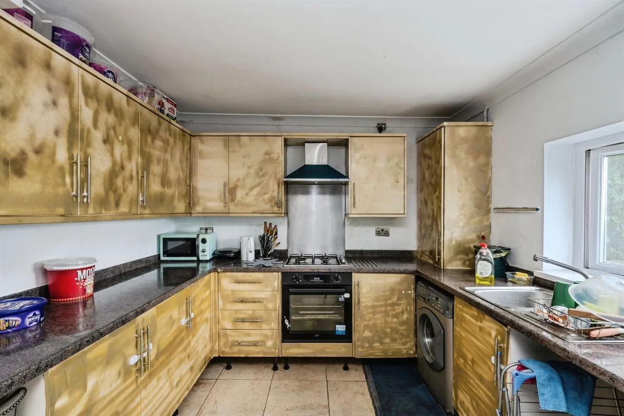 Gwynedd Avenue, Swansea, SA1, photo 12