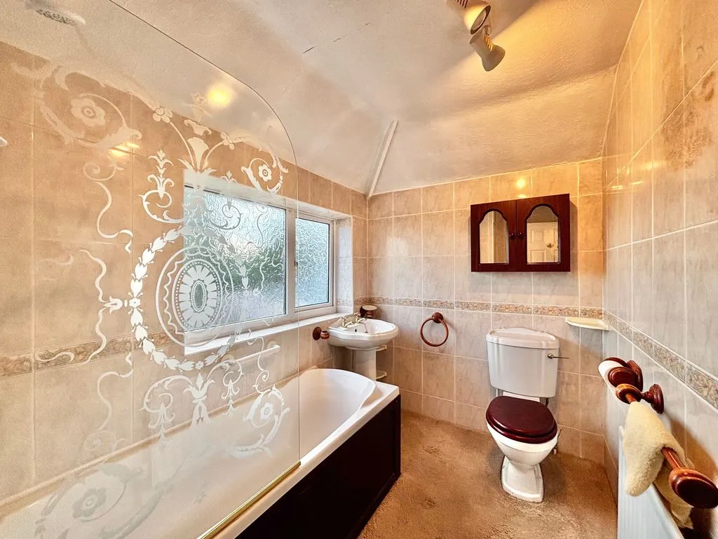 Comsey Road, Great Barr, B43, photo 21