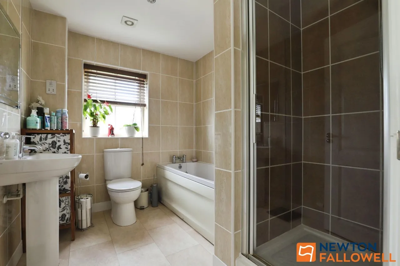 Brunel Avenue, Colsterworth, NG33, photo 20