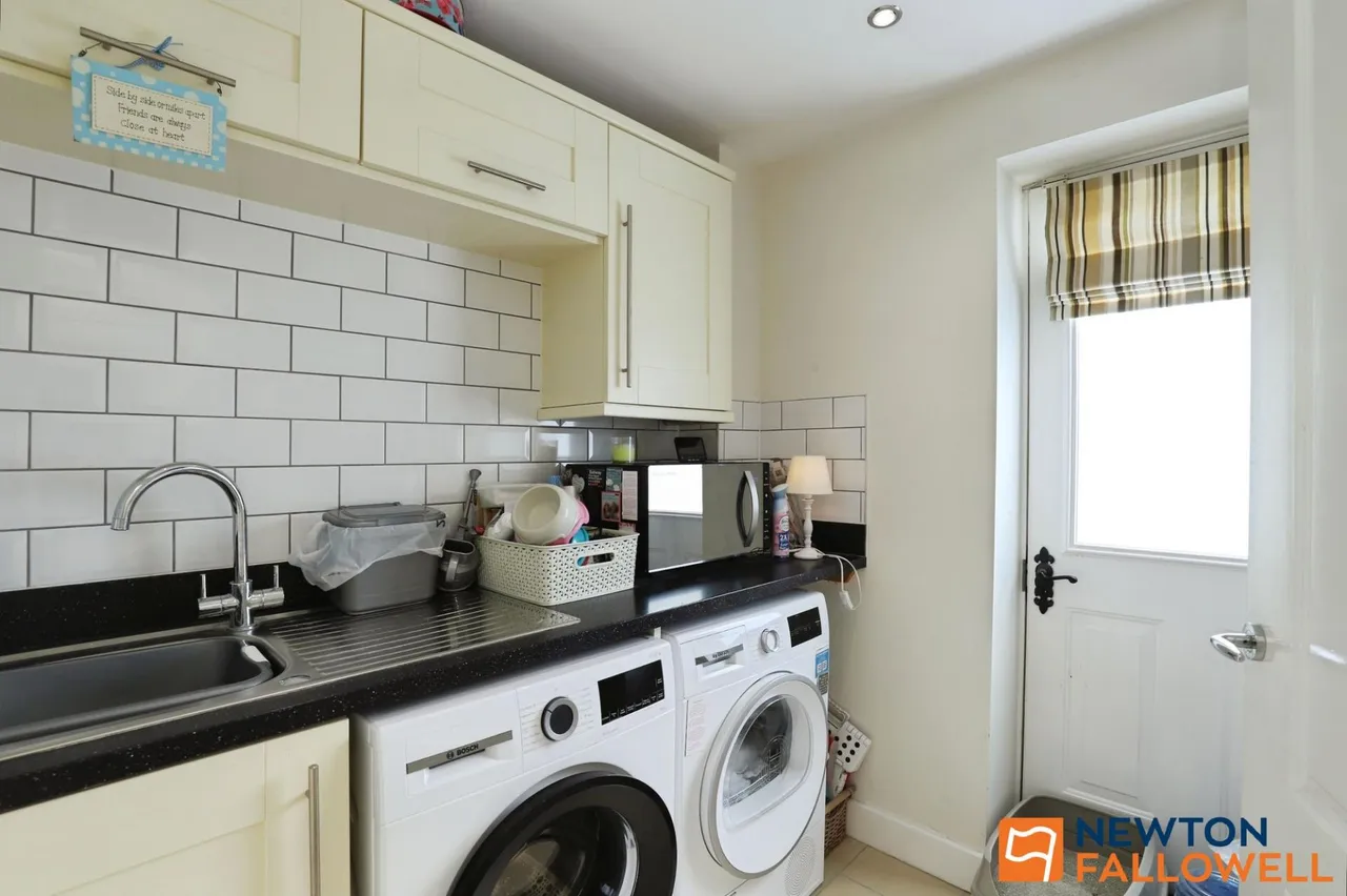 Brunel Avenue, Colsterworth, NG33, photo 12