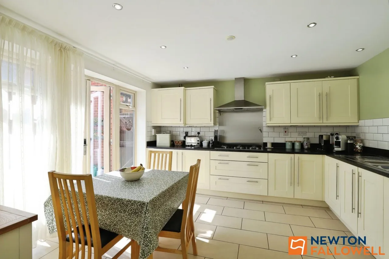 Brunel Avenue, Colsterworth, NG33, photo 9
