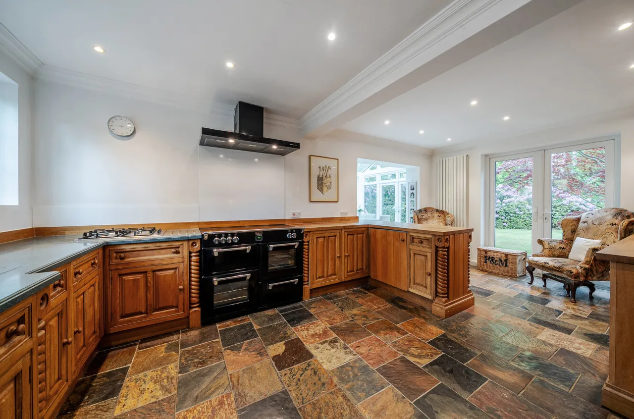 Waverley Avenue, Fleet, GU51, photo 5