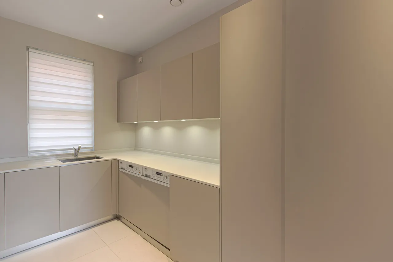 Wood Farm Close, Stanmore, HA7, photo 19